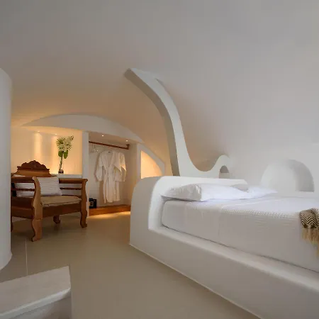 Nefeles Luxury